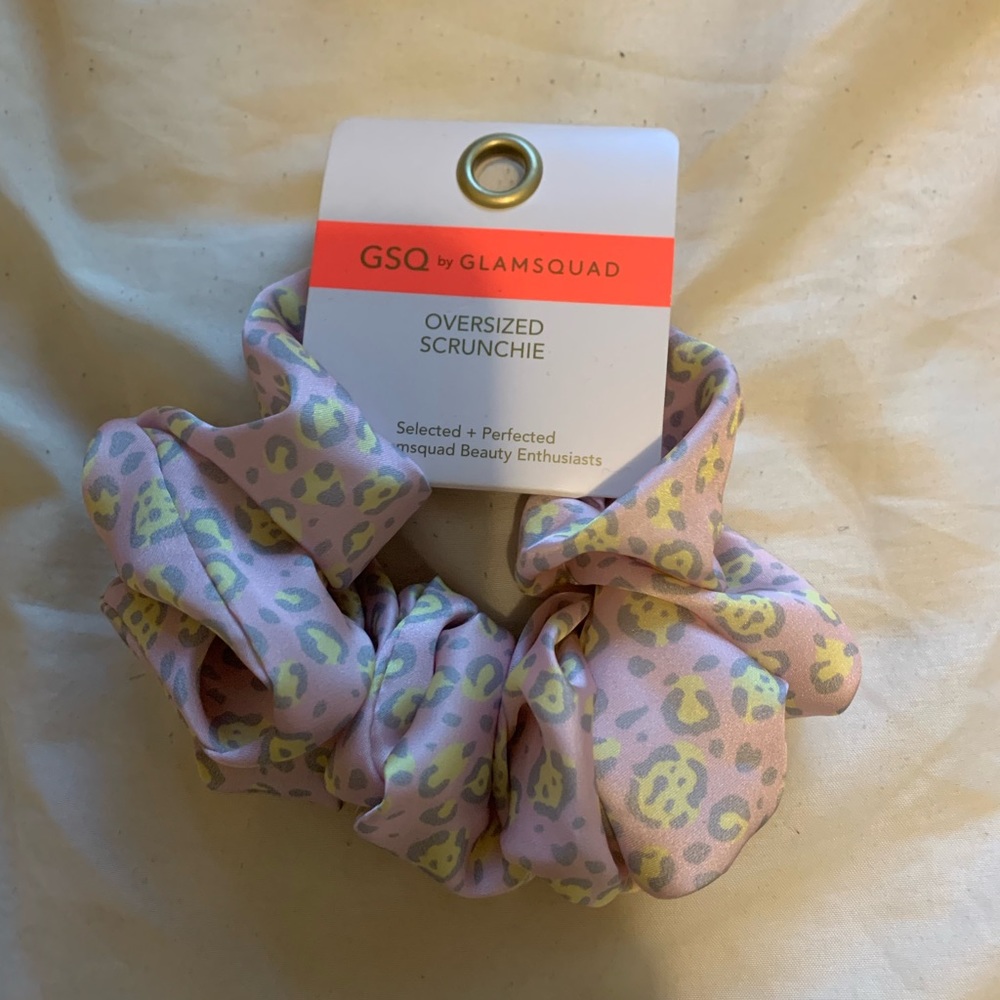 Scrunchie - Picture 2 of 2